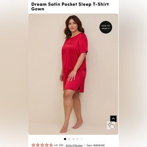 Dream Satin Pocket Sleep T-Shirt Gown.  New with tags.  Size 2.